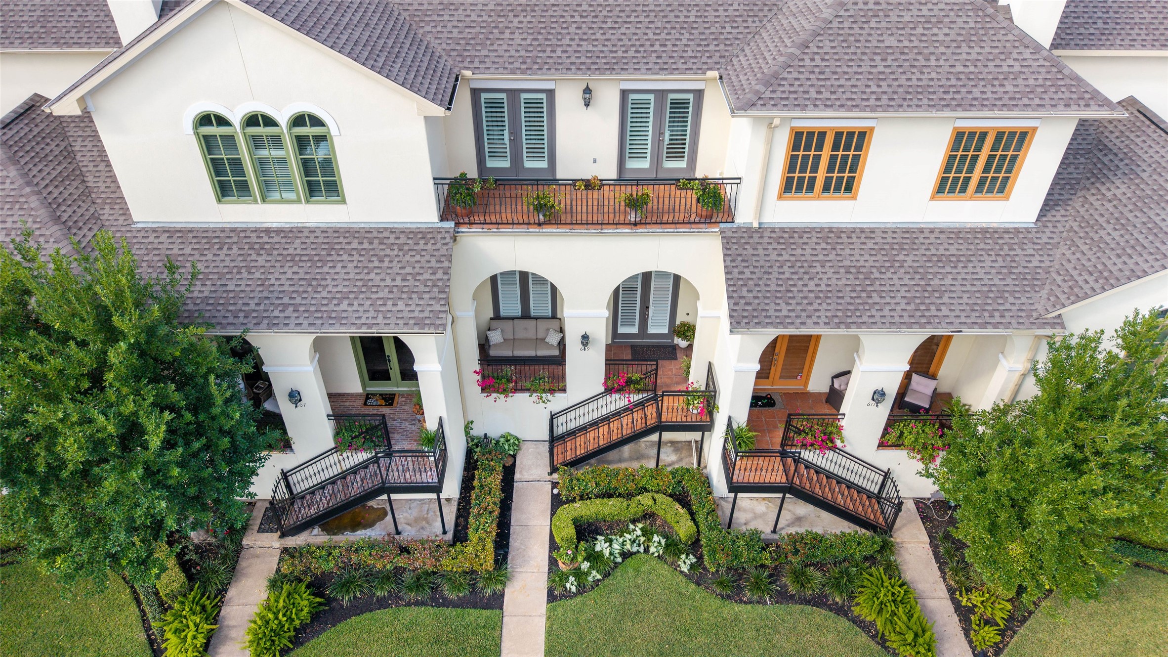 609 Jackson Hill Street Houston TX 77007