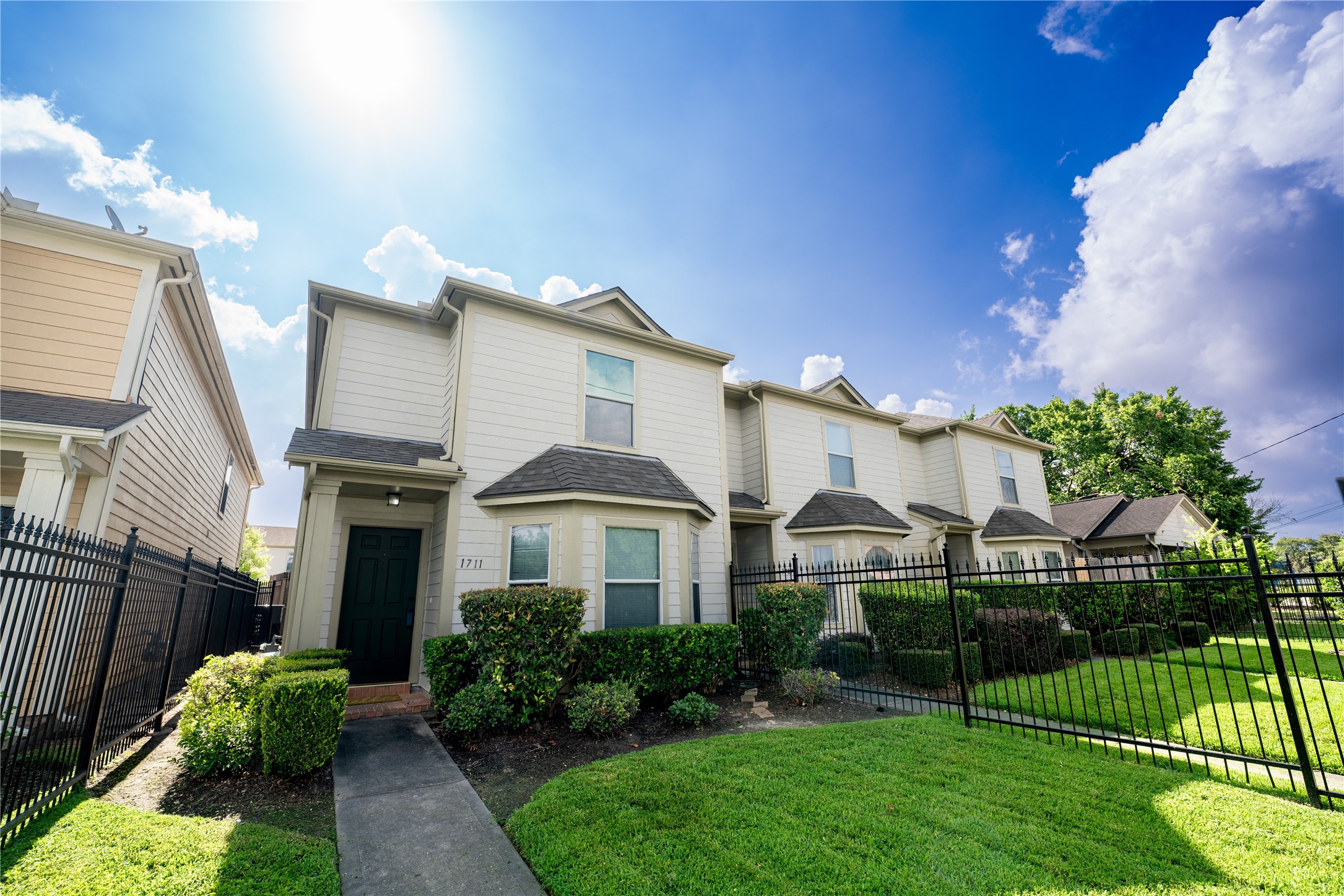 1711 Redwing Pines Drive Houston TX 77009