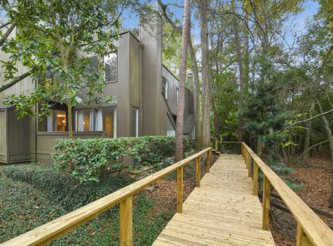 288 Litchfield Lane Houston TX 77024