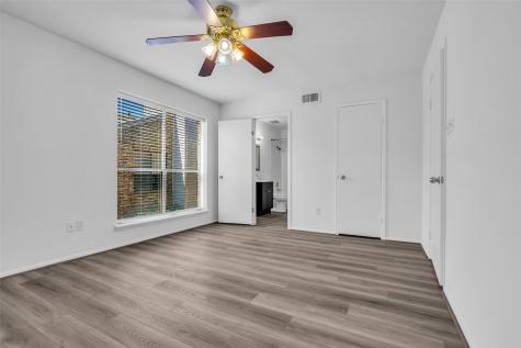 2025 Augusta Drive 304 Houston TX 77057
