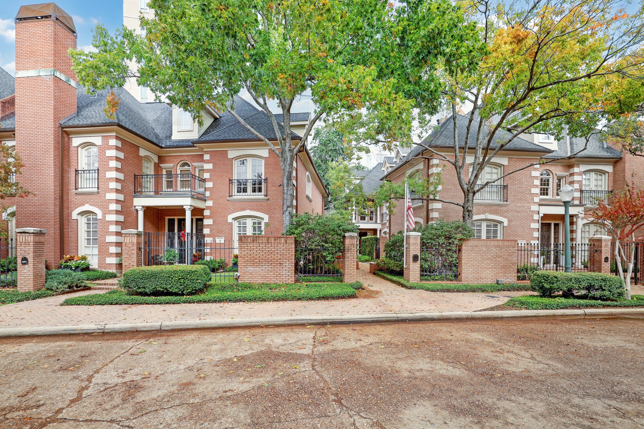 2314 Mimosa Drive Houston TX 77019