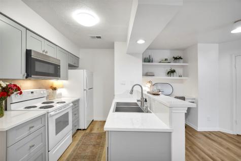 2401 Sycamore Avenue D9 Huntsville TX 77340