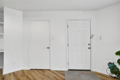 2401 Sycamore Avenue D9 Huntsville TX 77340