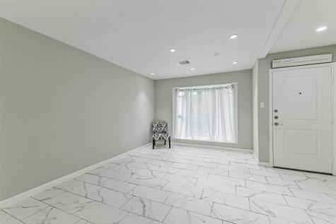 6853 Chasewood Drive Houston TX 77489