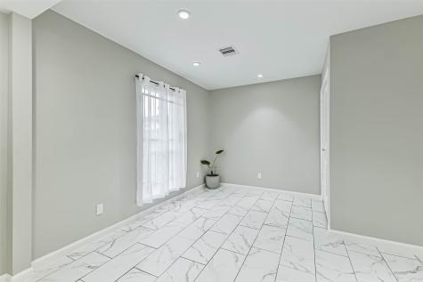 6853 Chasewood Drive Houston TX 77489