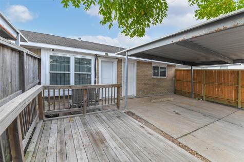 6853 Chasewood Drive Houston TX 77489