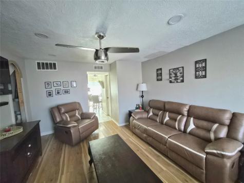 5625 Antoine Drive 317 Houston TX 77091