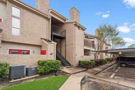 10855 Meadowglen Lane 729 Houston TX 77042