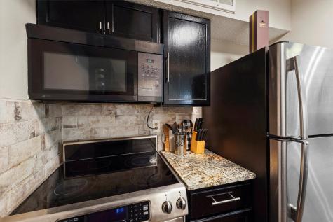 10855 Meadowglen Lane 729 Houston TX 77042