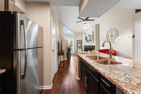 10855 Meadowglen Lane 729 Houston TX 77042