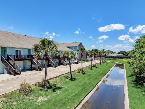 3100 75th Street 19 Galveston TX 77551