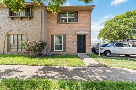 7158 Crownwest Street Houston TX 77072