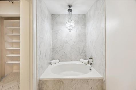 9333 Memorial Drive 301 Houston TX 77024