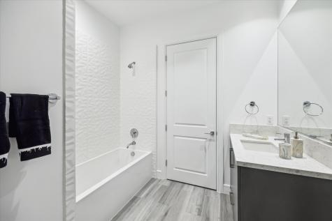 4521 San Felipe Street 2304-5 Houston TX 77027