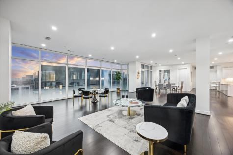 4521 San Felipe Street 2304-5 Houston TX 77027