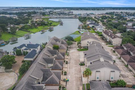 2032 Glencove Drive Seabrook TX 77586