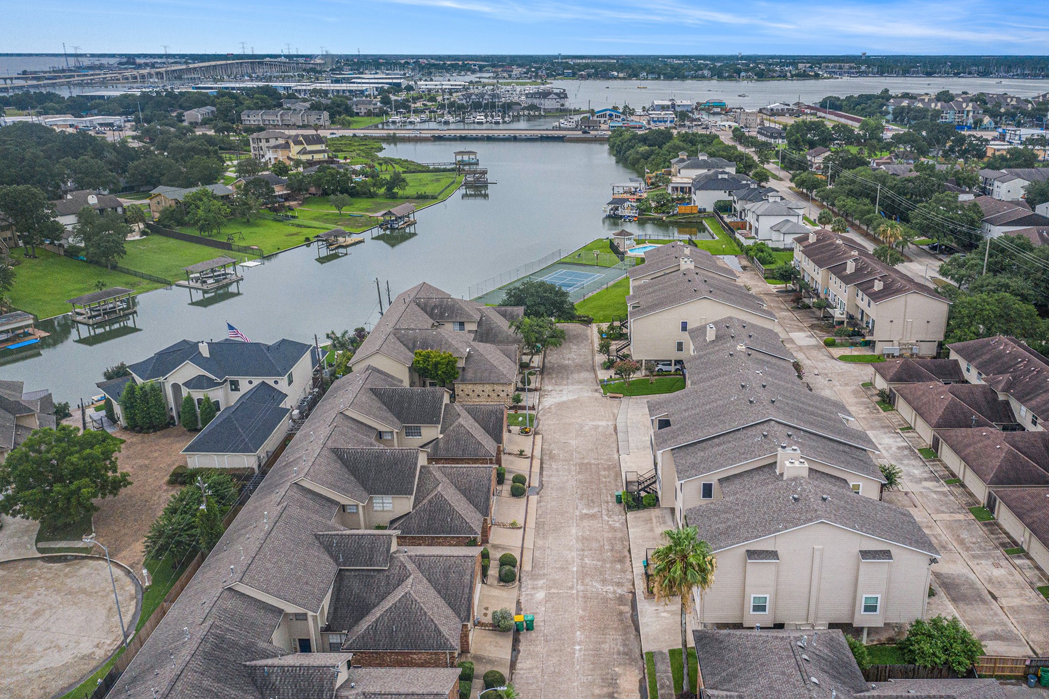 2032 Glencove Drive Seabrook TX 77586
