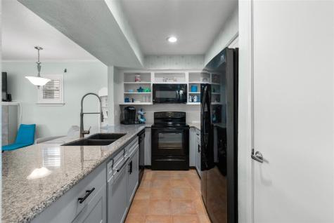 7312 Seawall Boulevard 124 Galveston TX 77551