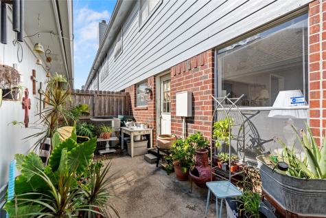 1445 El Camino Village Drive F Houston TX 77058