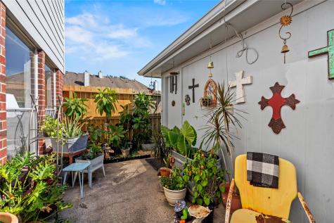 1445 El Camino Village Drive F Houston TX 77058