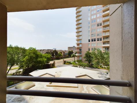 3525 Sage Road 412 Houston TX 77056