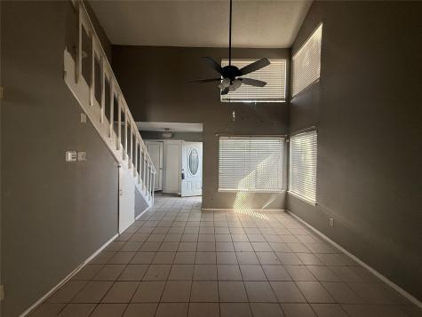 8498 Dairy View Lane Houston TX 77072
