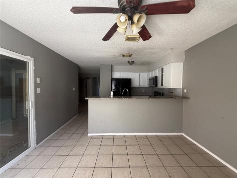 8498 Dairy View Lane Houston TX 77072