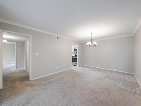656 S Ripple Creek Drive 656 Houston TX 77057
