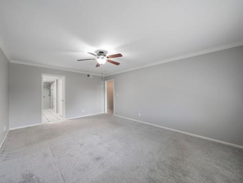 656 S Ripple Creek Drive 656 Houston TX 77057