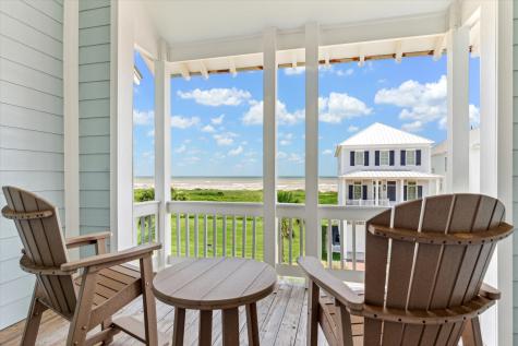 1822 Seaside Drive Galveston TX 77550