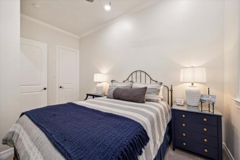 1822 Seaside Drive Galveston TX 77550