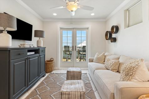 1822 Seaside Drive Galveston TX 77550