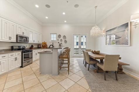 1822 Seaside Drive Galveston TX 77550