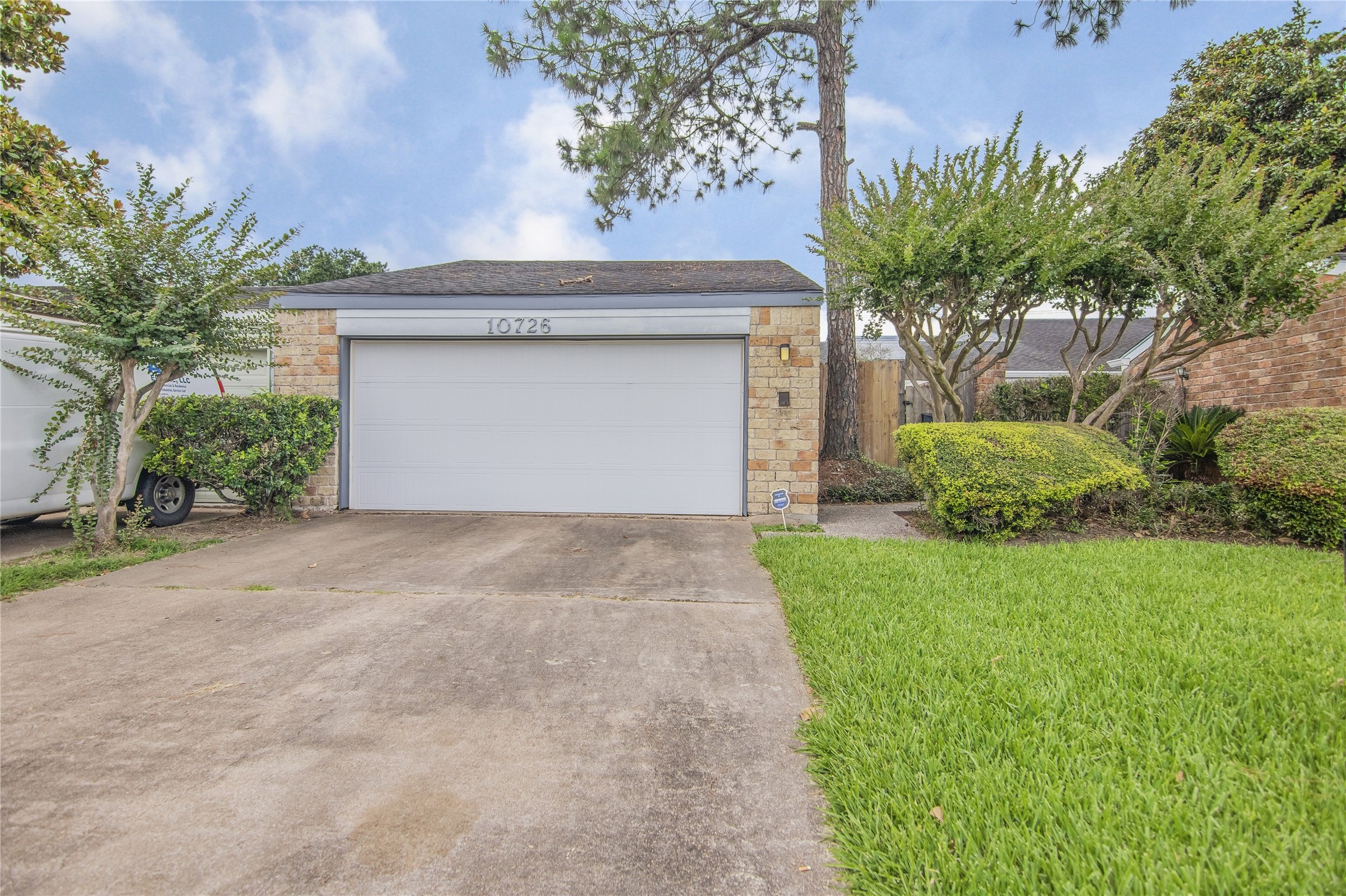 10726 Sandpiper Drive Houston TX 77096