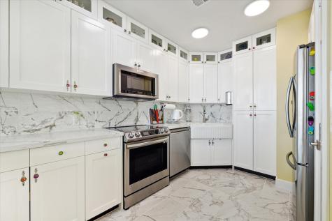 500 Seawall Boulevard 1014 Galveston TX 77550