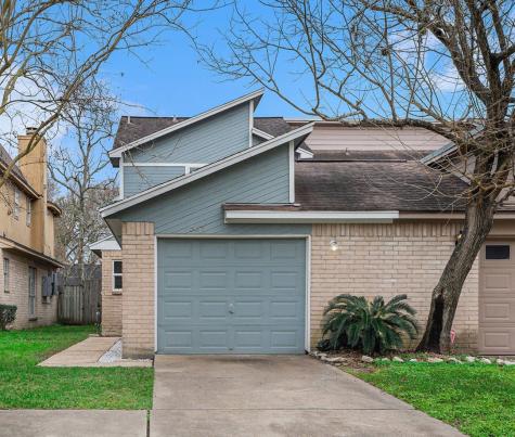567 Birdsong Drive League City TX 77573