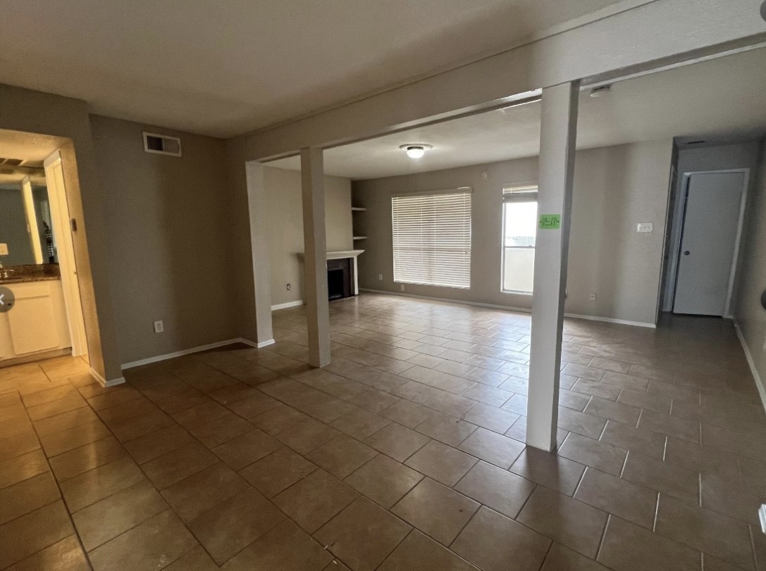 781 Country Place Drive 2081 Houston TX 77079