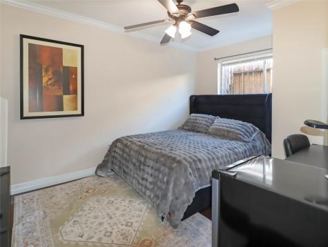 6401 Skyline Drive 20 Houston TX 77057