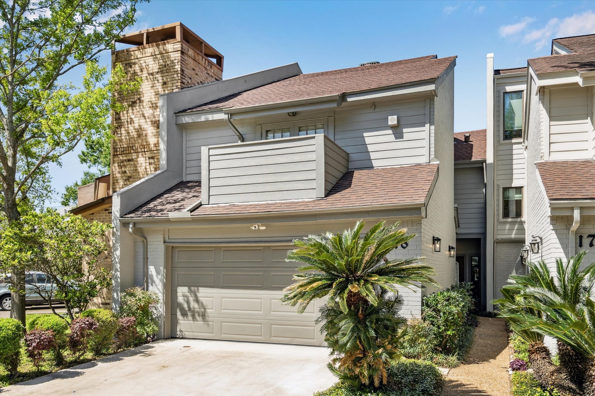 18 Alpine Court Bellaire TX 77401