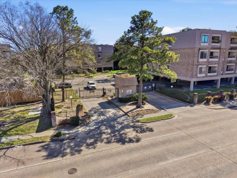 2211 S Braeswood Boulevard 23c Houston TX 77030