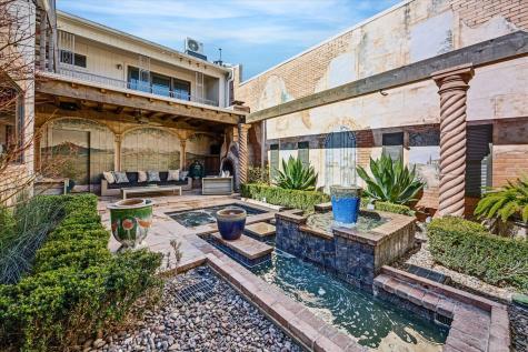 2102 Canongate Drive Houston TX 77056