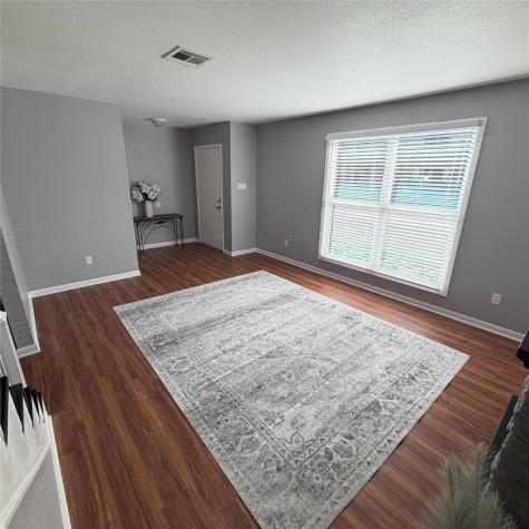 1831 Sherwood Forest Street 20 Houston TX 77043