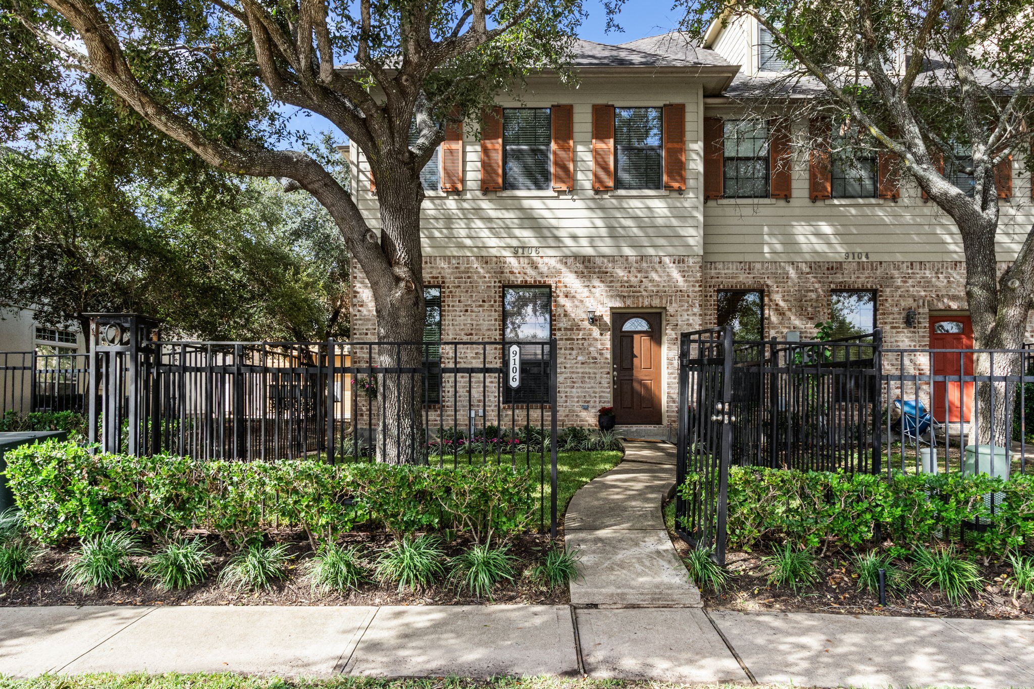 9106 Lakes At 610 Drive Houston TX 77054