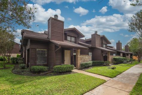 2611 Grants Lake Boulevard 204 Sugar Land TX 77479
