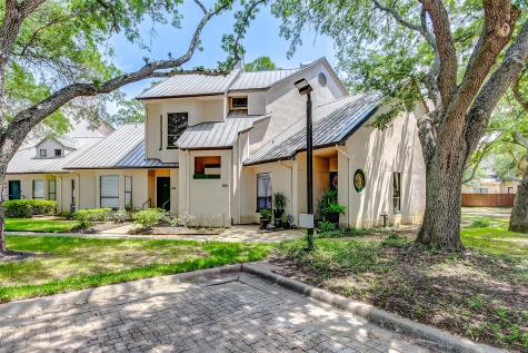 4144 Greystone Way 105 Sugar Land TX 77479
