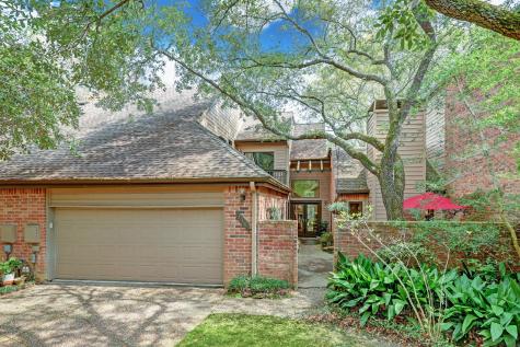 336 Sugarberry Circle Houston TX 77024