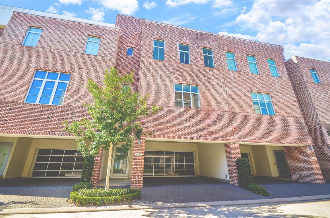 1448 Lake Pointe Parkway Sugar Land TX 77478