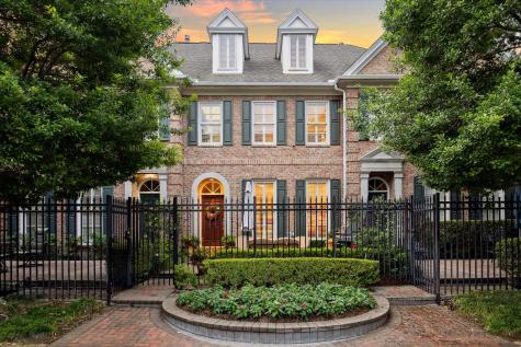 5120 Chevy Chase Drive Houston TX 77056