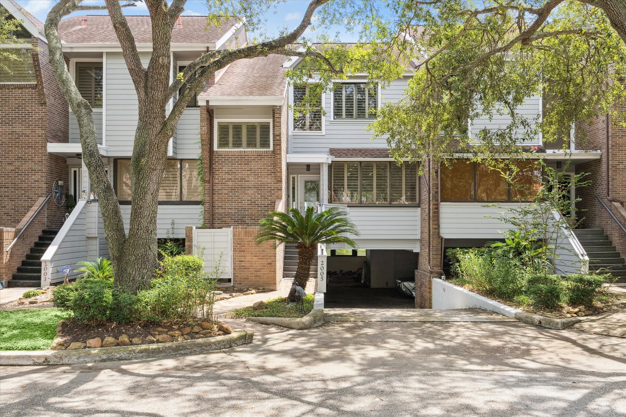 2005 Enterprise Avenue League City TX 77573