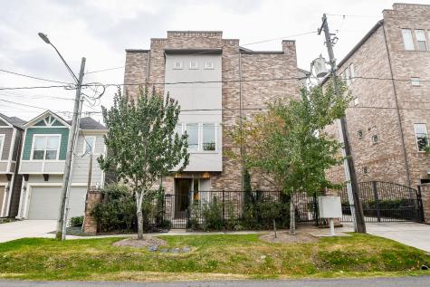 1911 Shearn Street Houston TX 77007